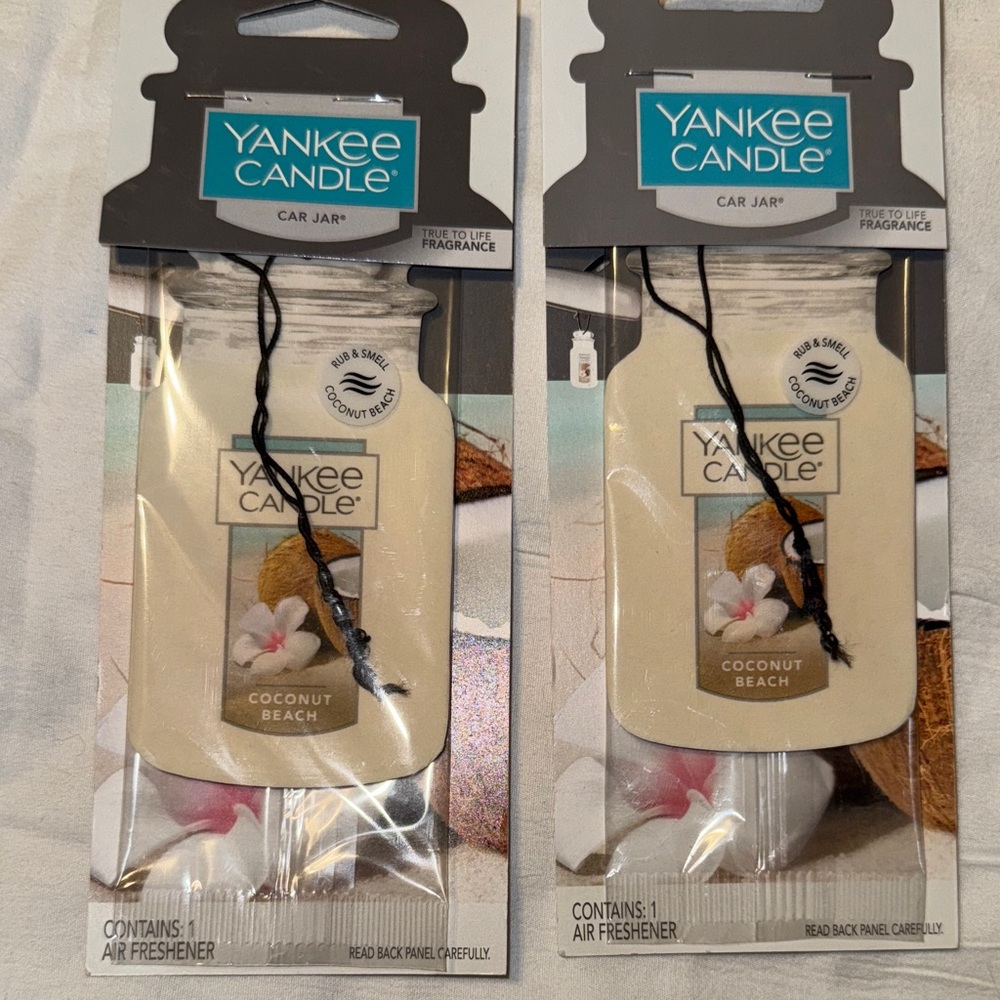 Yankee Candle Coconut Beach Car Jar Air Freshener - Cream and White